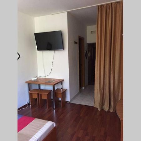 Saturn Chic Studio Apartment Ngoại thất bức ảnh